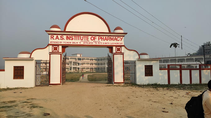 R.A.S Institute of Pharmacy Mau Infrastructure photo 1